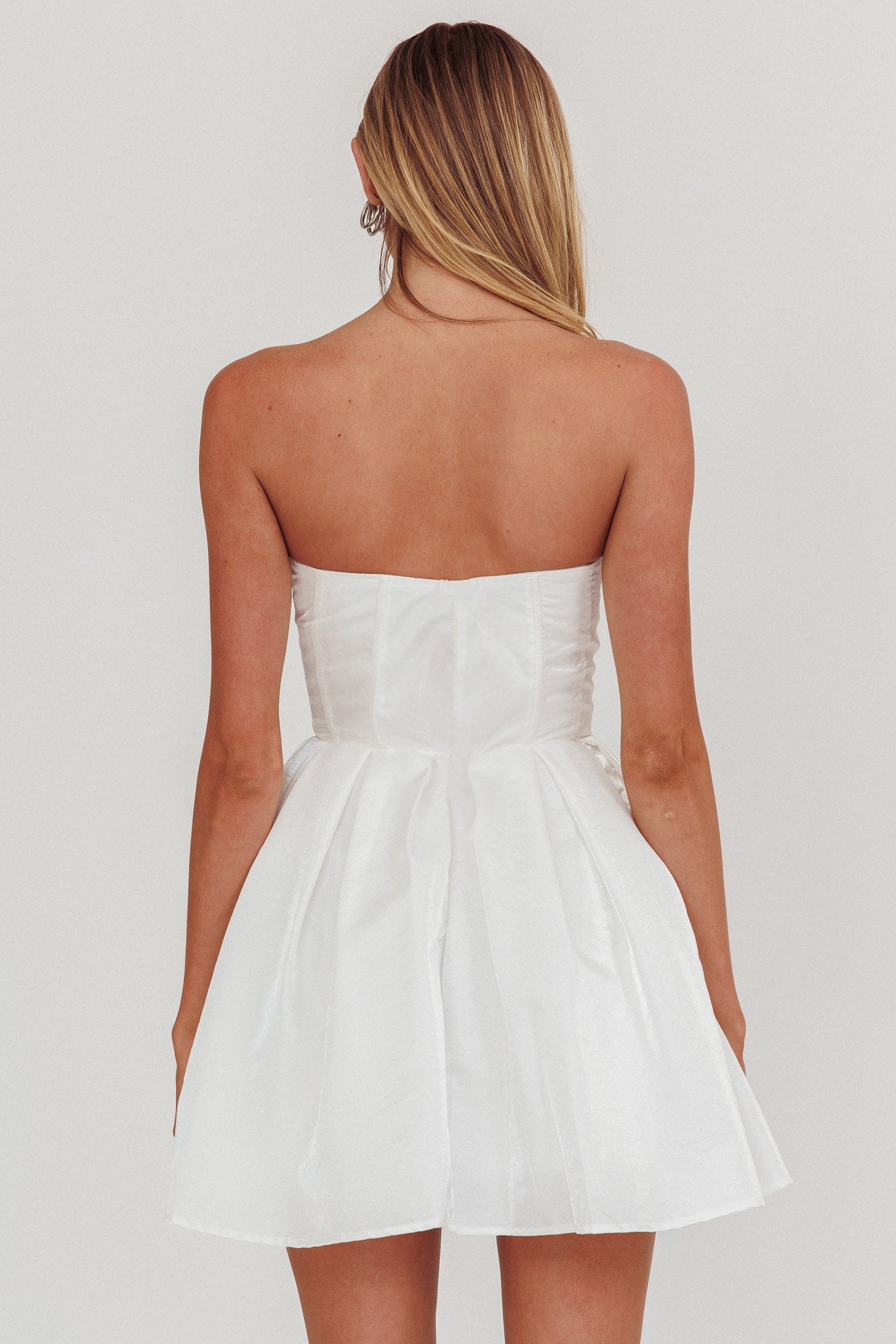 Loveless Strapless Flared Mini Homecoming Dress Off White