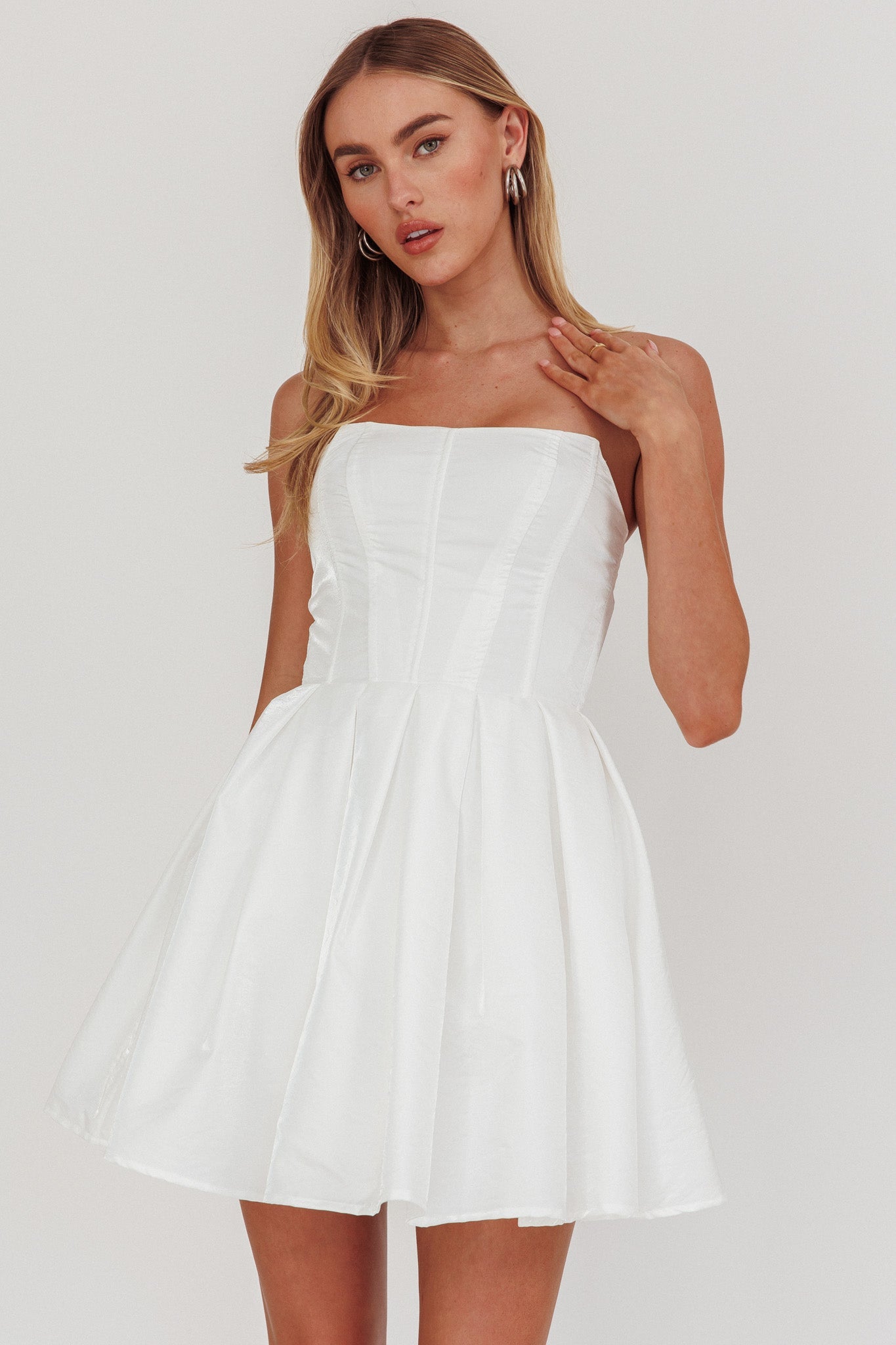 Loveless Strapless Flared Mini Homecoming Dress Off White