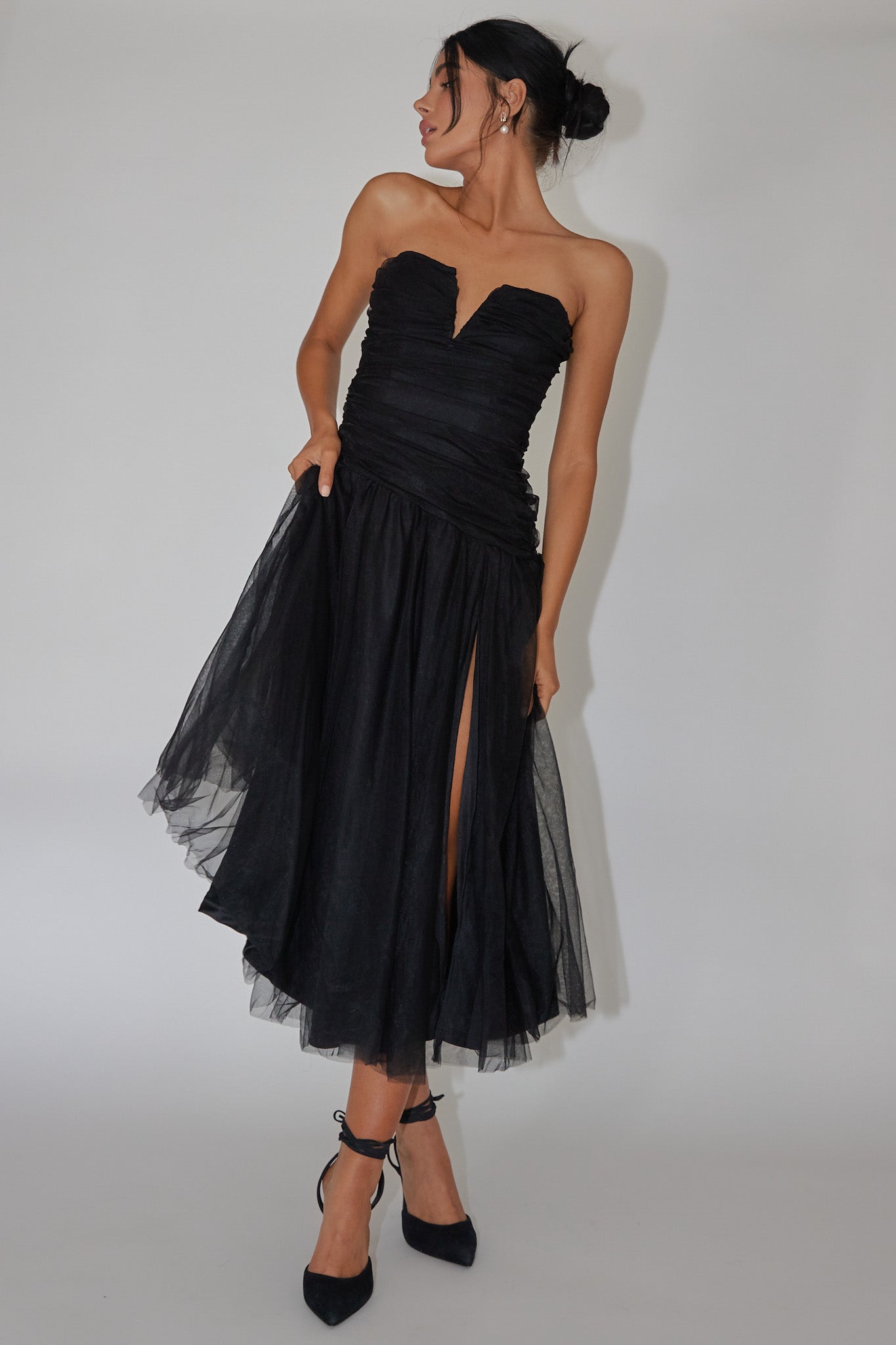 Daphnie Drop Waist Tulle Midi Homecoming Dress Black