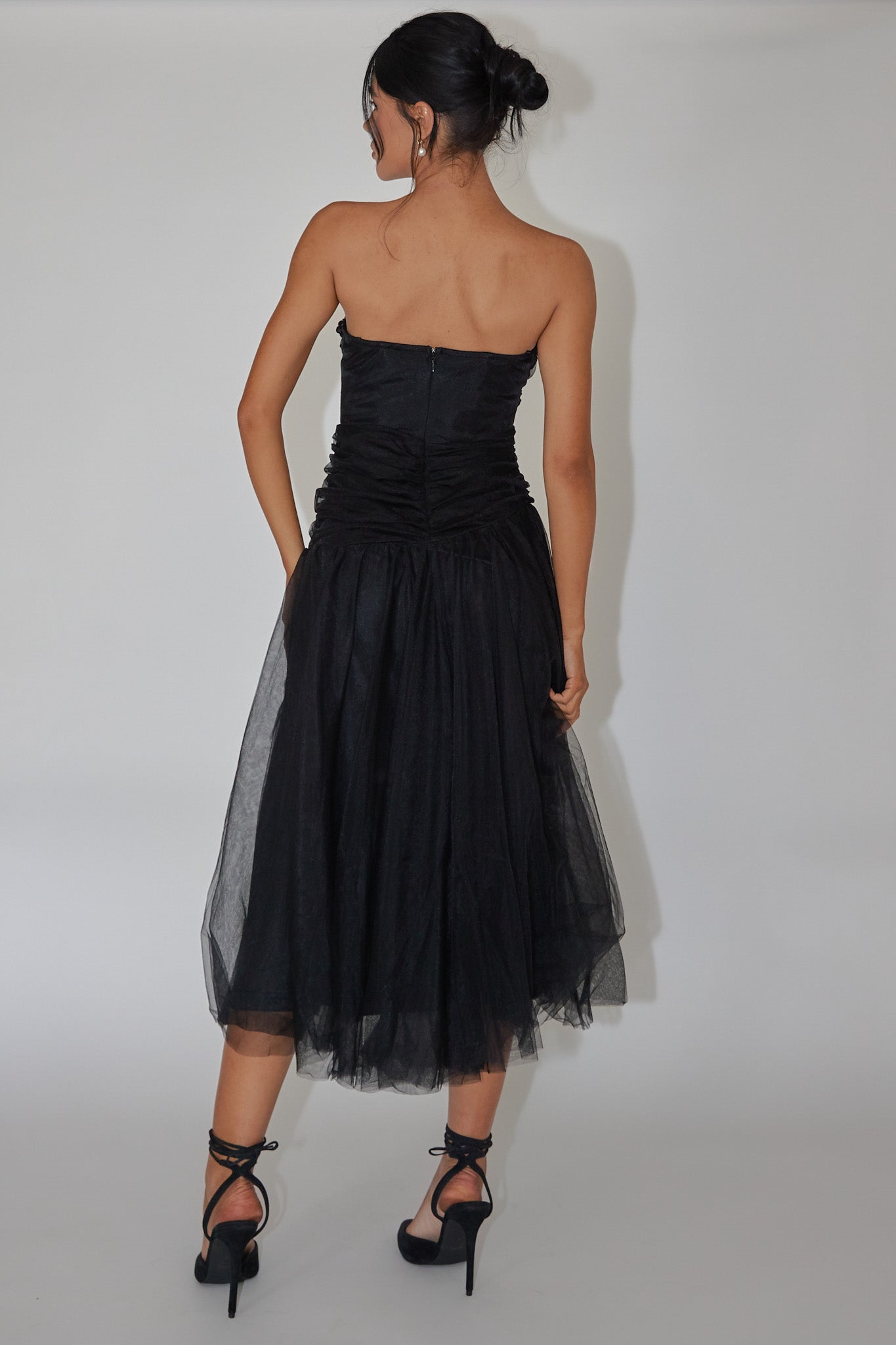 Daphnie Drop Waist Tulle Midi Homecoming Dress Black