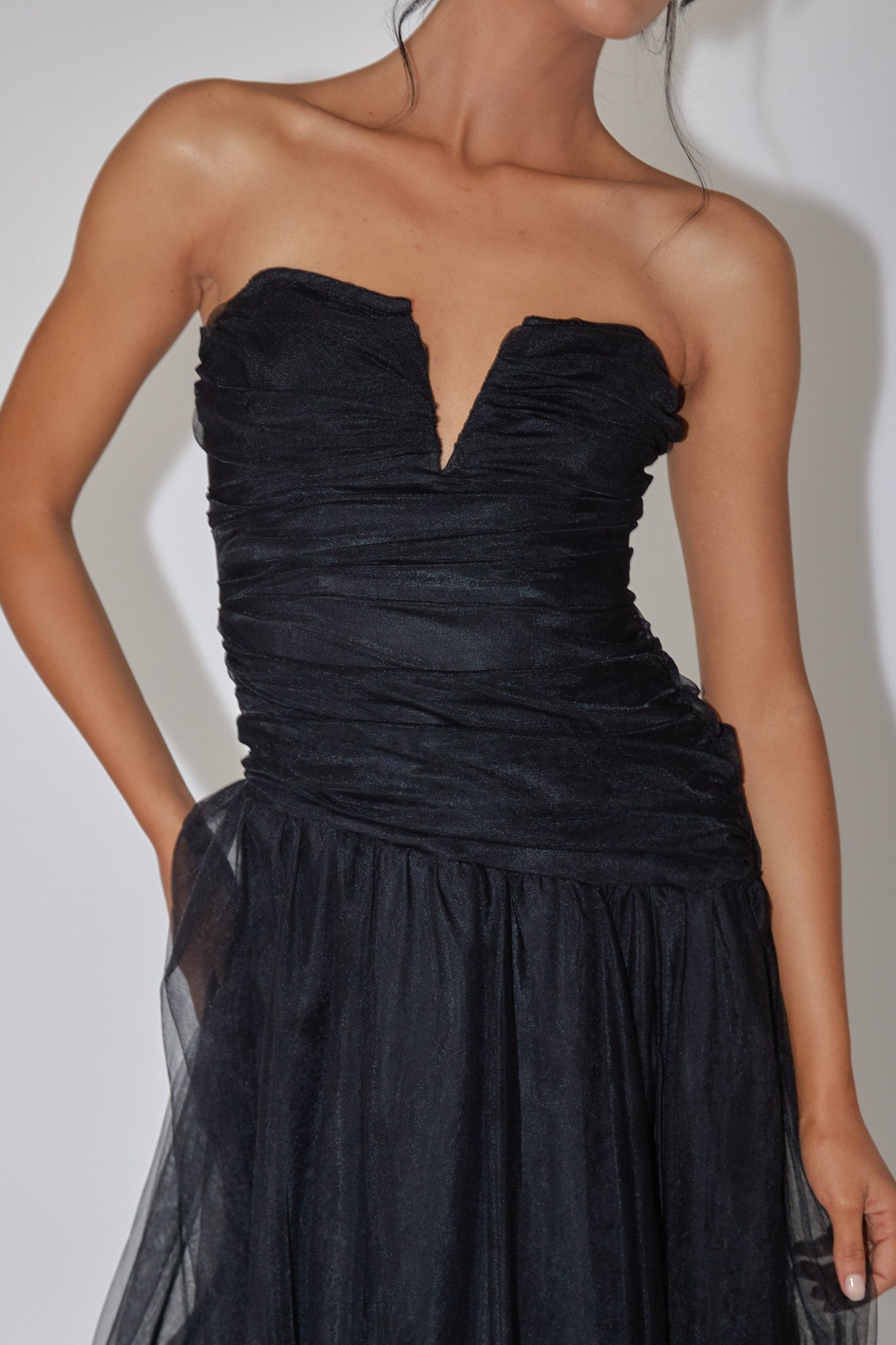 Daphnie Drop Waist Tulle Midi Homecoming Dress Black