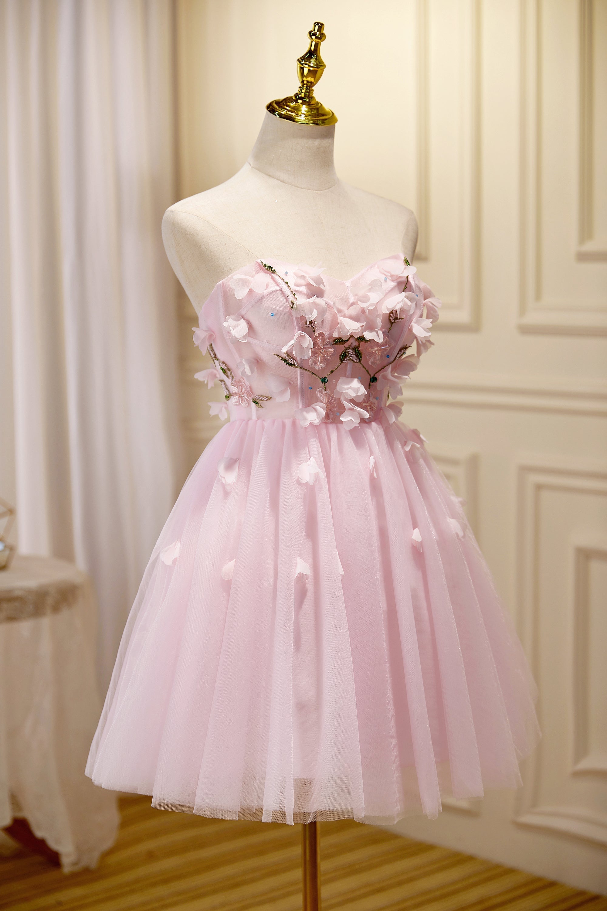 Wisteria |A-line Tulle Short Homecoming Dress