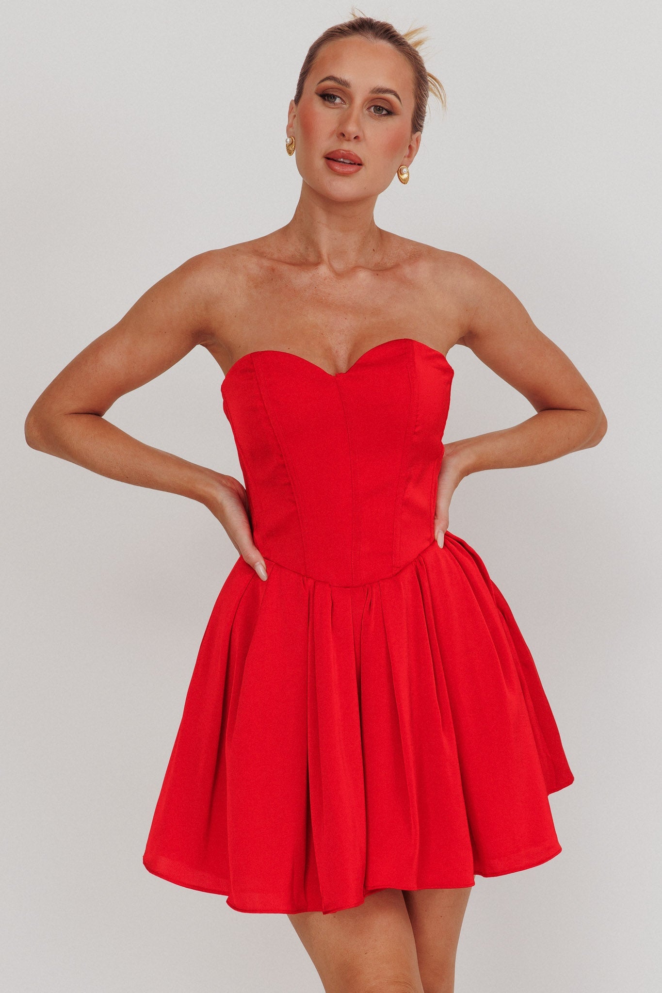 What I Like Sweetheart Neckline Mini Homecoming Dress