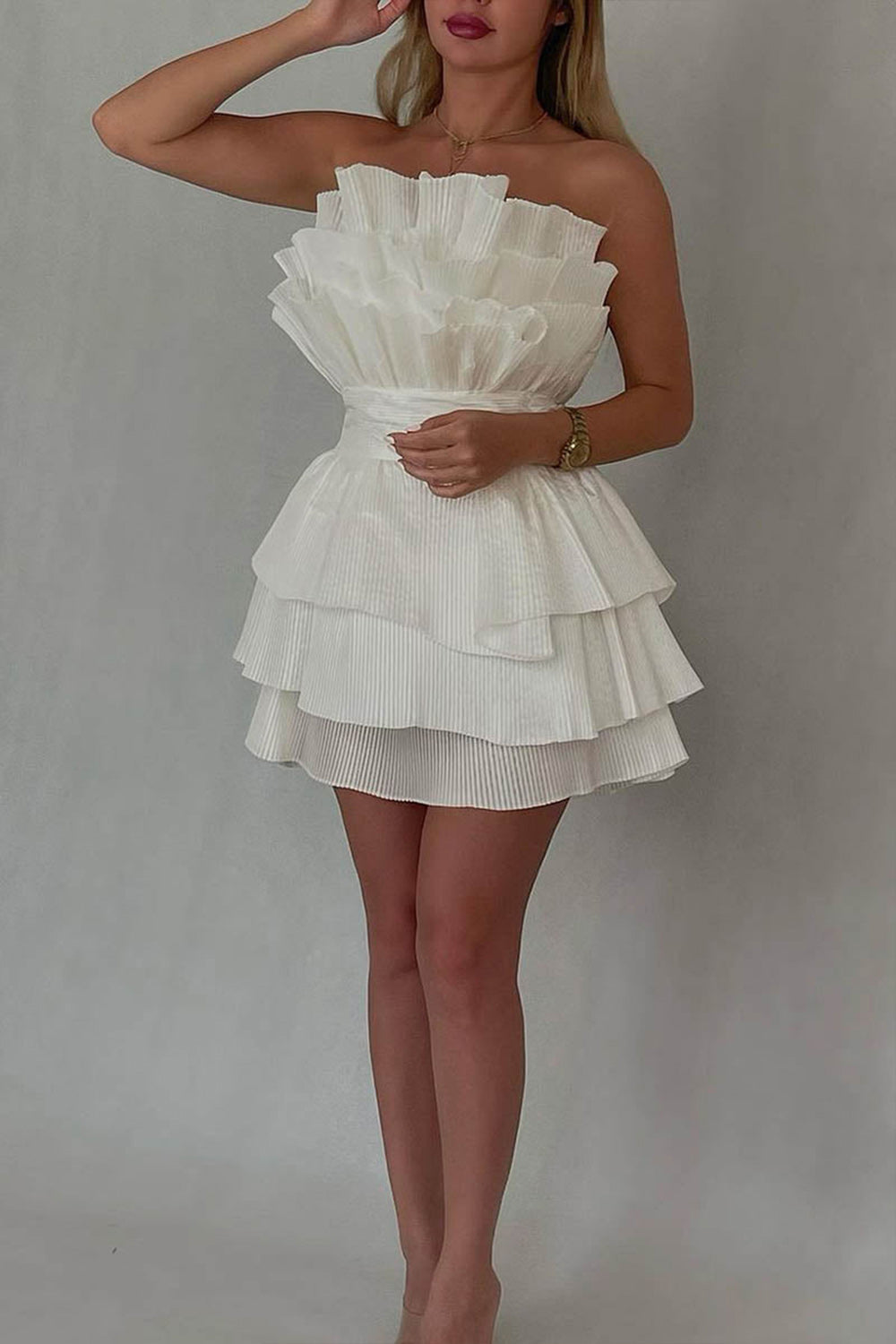 A line Strapless Tiered Short Homecoming Dress Party Gown