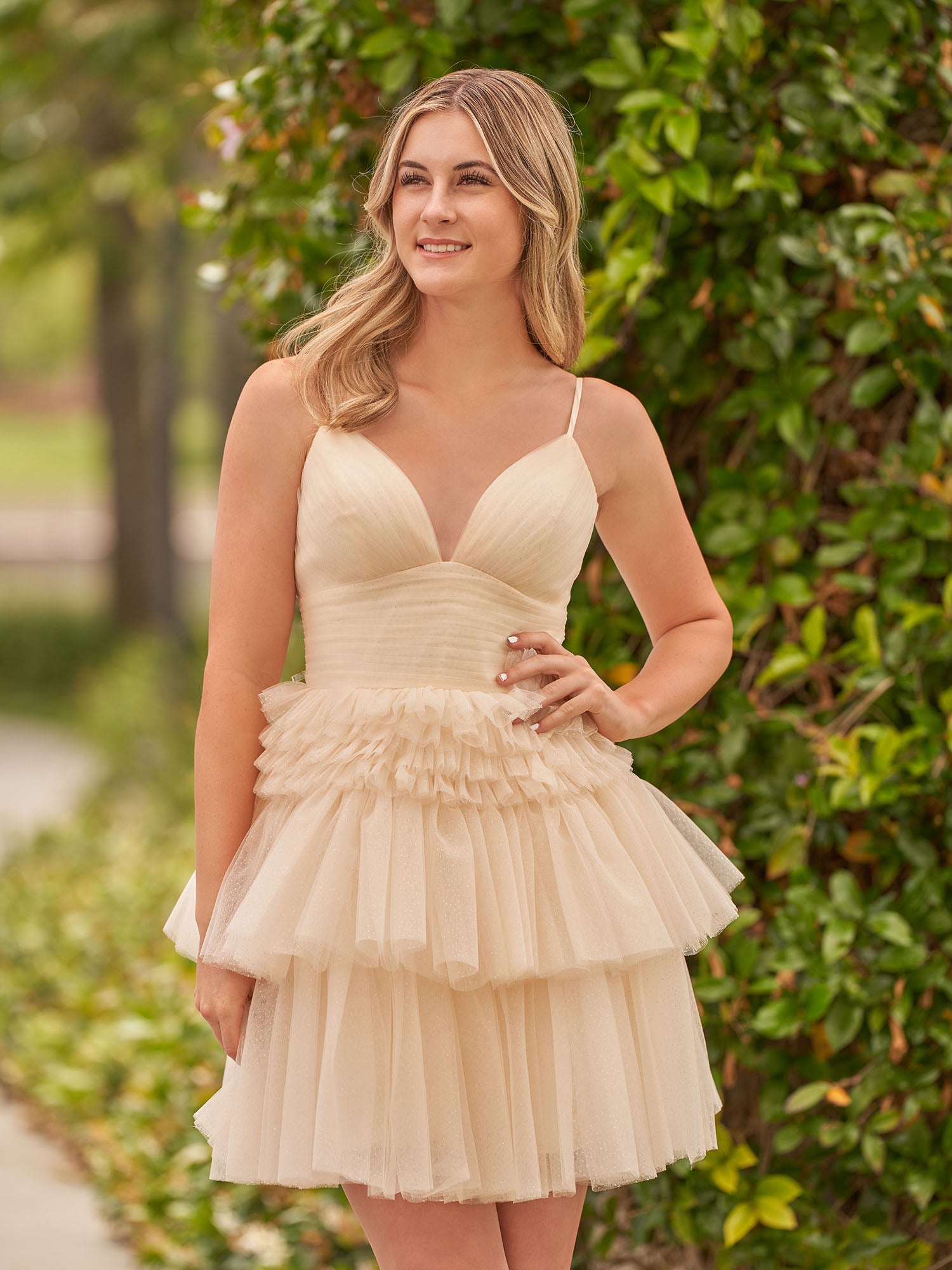 Layla | A-Line Deep V Neck Tiered Short Homecoming Dress