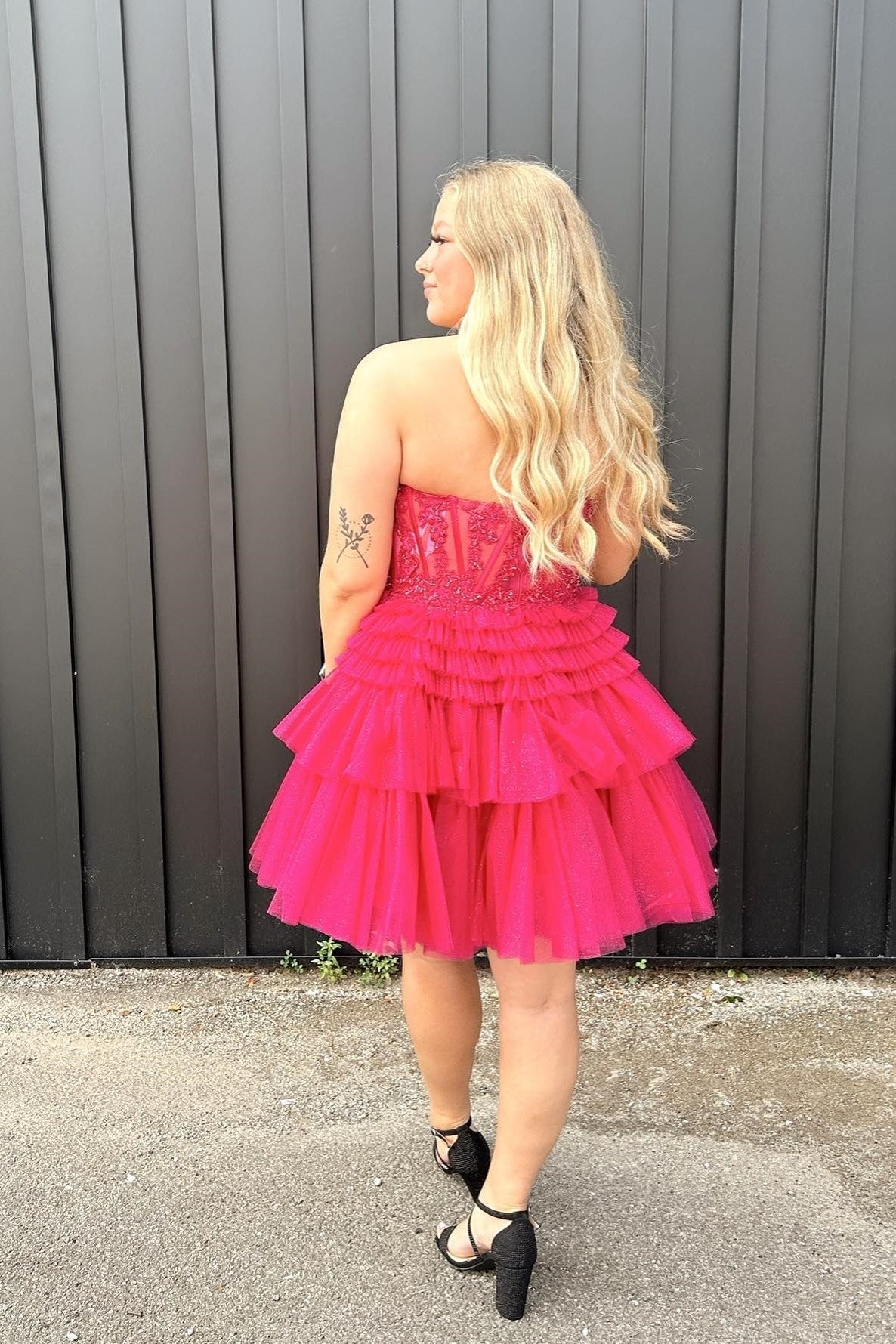 Red Strapless Appliques Tulle Multi-Layers Homecoming Dress